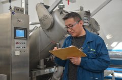 王濤:努力做“技術達人”